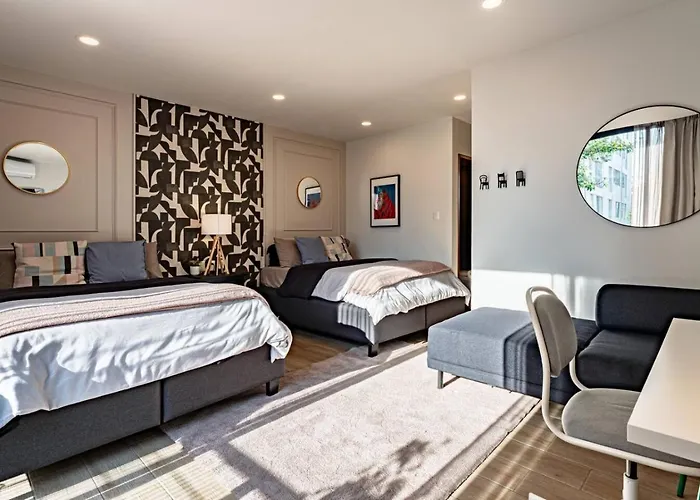 Stylish Roma Sur With Rooftop Lounge & Bbq Сasa de vacaciones