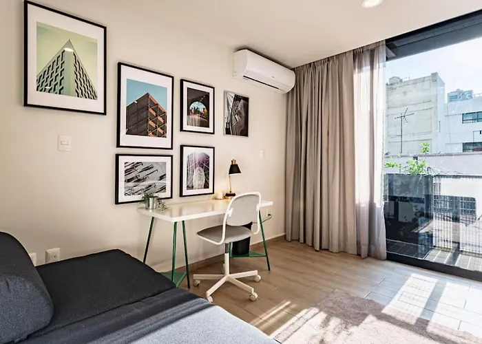 Stylish Roma Sur With Rooftop Lounge & Bbq Сasa de vacaciones