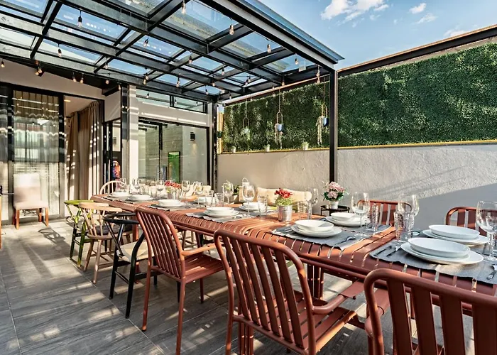 Stylish Roma Sur With Rooftop Lounge & Bbq *